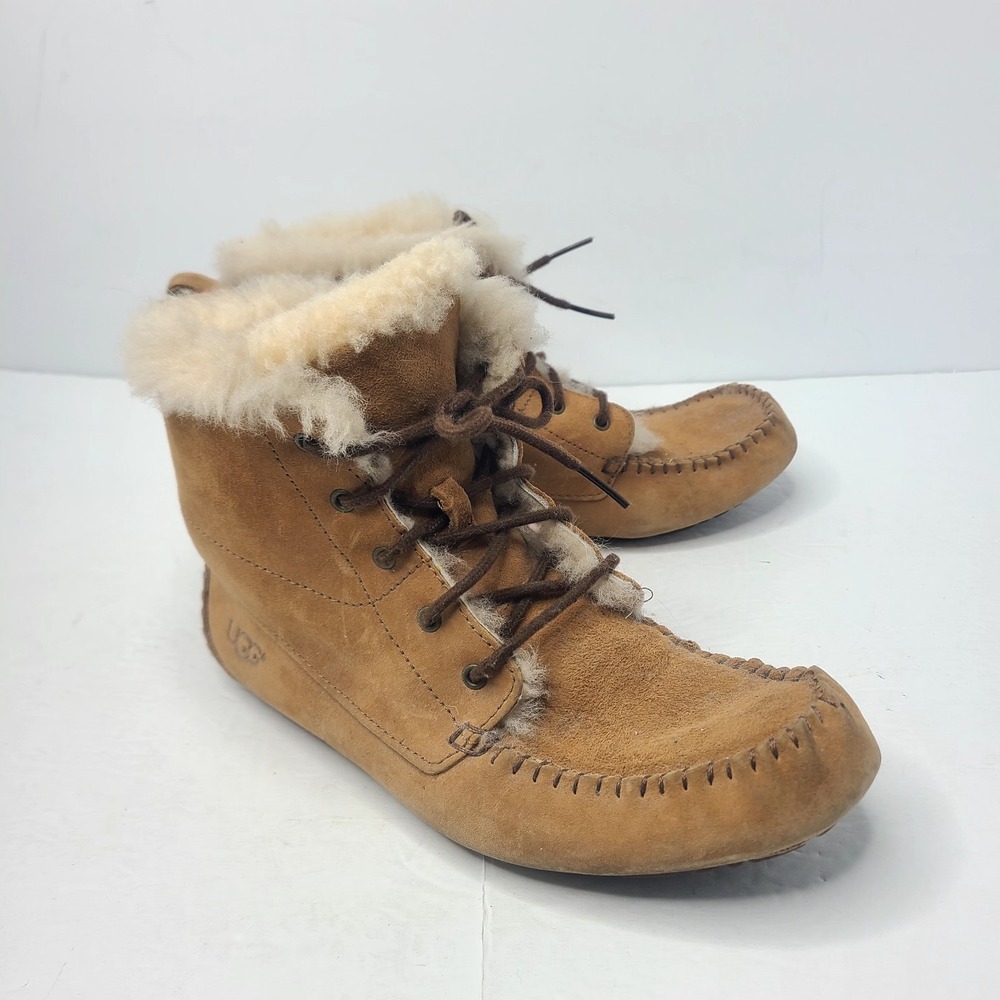 UGG Chickaree Chestnut Ankle Boots Booties Tan Size 7 Southwestern Aztec Boho